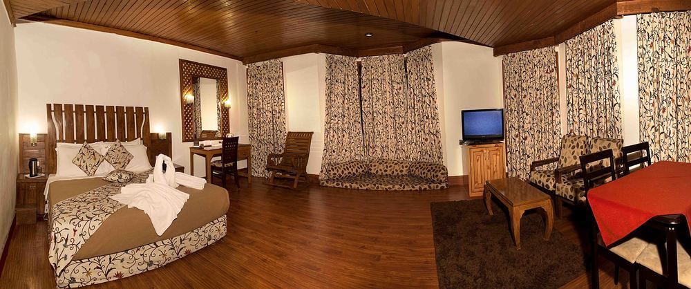 Heevan Pahalgām Extérieur photo